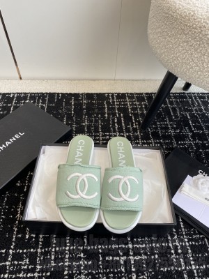 Chanel CC Logo Fabric Slide Mule 2024 02