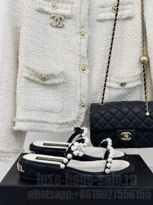 Chanel Quilted Lambskin and Pearls 3cm Slide Sandals Black