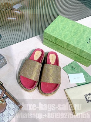 Gucci Women's Original GG Platform Slide Sandal 573018 Gold 2021 Collection 