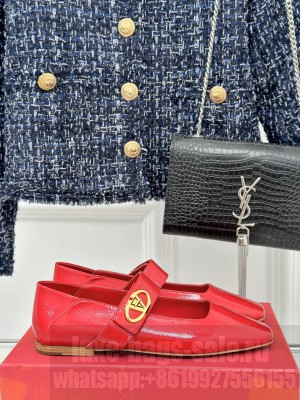 Valentino Garavani VLogo Locker Mary-Jane ballerina in calfskin Red