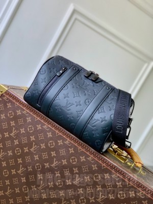 Louis Vuitton Speedy Bandouliere M26750 black