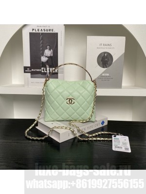 Chanel CLUTCH WITH CHAIN AP4591 light green