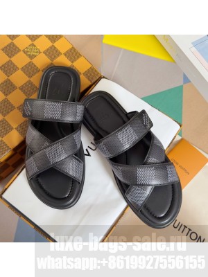 Louis Vuitton Man's LV Venice Mule 08