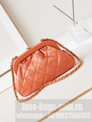 Chanel 24A CLUTCH WITH CHAIN AP1940 orange