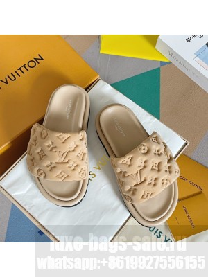 Louis Vuitton Unisex Pool pillow comfort mule 01