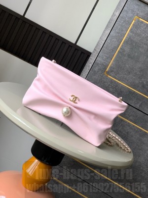 Chanel CLUTCH WITH CHAIN AP4613 pink