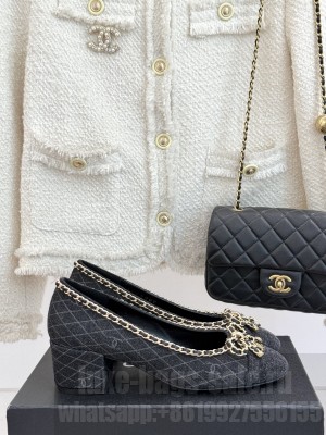 Chanel Quilted Denim 6.5cm Pumps with Chain Bow Black 2025