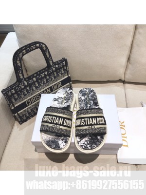 Dior Dway Slide Sandals in Black Toile de Jouy Reverse Embroidered Cotton 2021 Collection 