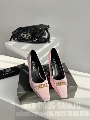 Versace Medusa patent leather square toe Pumps Pink