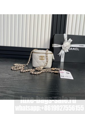 Chanel CLUTCH WITH CHAIN AP4302 whi