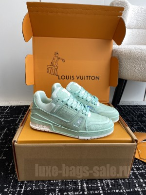 Louis Vuitton Unisex LV Trainer Sneaker Blue