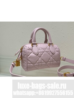 Dior Groove 20 Bag Dusty Macrocannage Calfskin M1364UBO pink