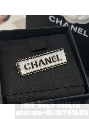 Chanel Women's Brooch AB1229