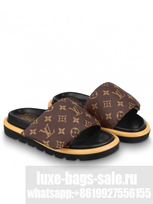 Louis Vuitton Women's Pool Pillow Comfort Mules Coffee