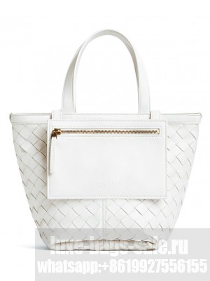 Bottega Veneta Small Flip Flap Cream