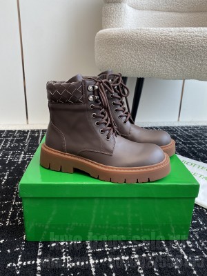 Bottega Veneta Haddock Lace-Up Ankle Boot Fondant / Rubber 02