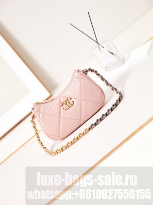 CHANEL 19 CLUTCH WITH CHAIN AP3763 PINK