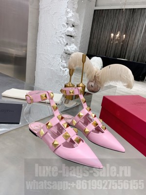 Valentino Garavani Roman Stud ballet flat in calfskin with straps Pink