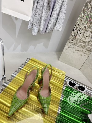 Amina Muaddi 9.5cm Calfskin crocodile pattern Slingback Pumps 021 2021 Collection