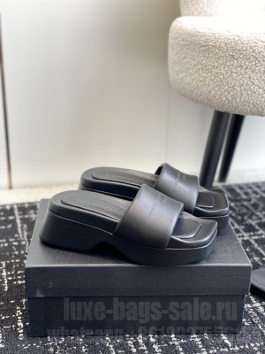 Alexander Wang platform sheep leather float slide 2024 
