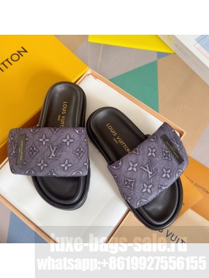 Louis Vuitton Unisex Pool pillow comfort mule 011