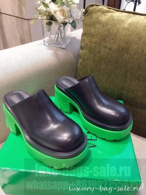 Bottega Veneta Flash Calfskin Mules 9.5cm Black/Green 2021 Collection