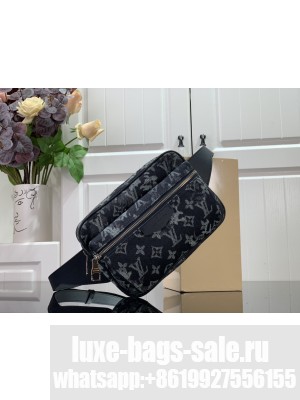 Louis Vuitton OUTDOOR BUMBAG M57281
