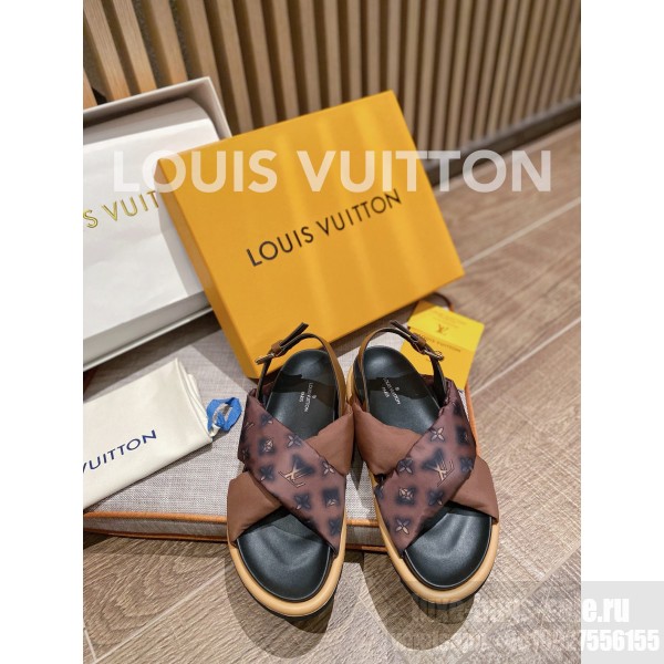 Louis Vuitton Sandals Brown